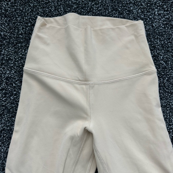 Lululemon Align™ High-Rise Pant 25" size 4 perfect condition. Color: Prosecco - Picture 8 of 11